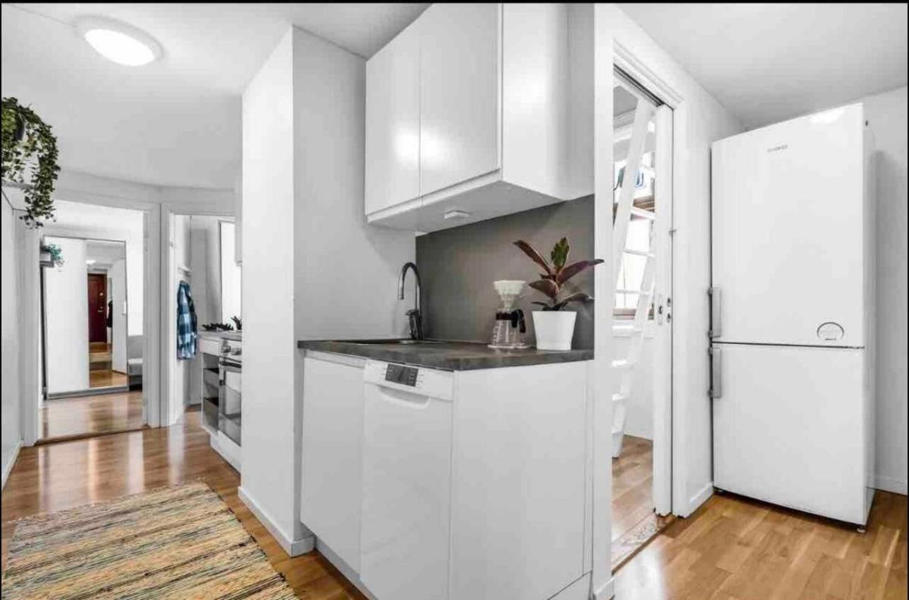 Small With Smart Solution In Of Only 2 Km From The Station Habitación en casa particular Oslo